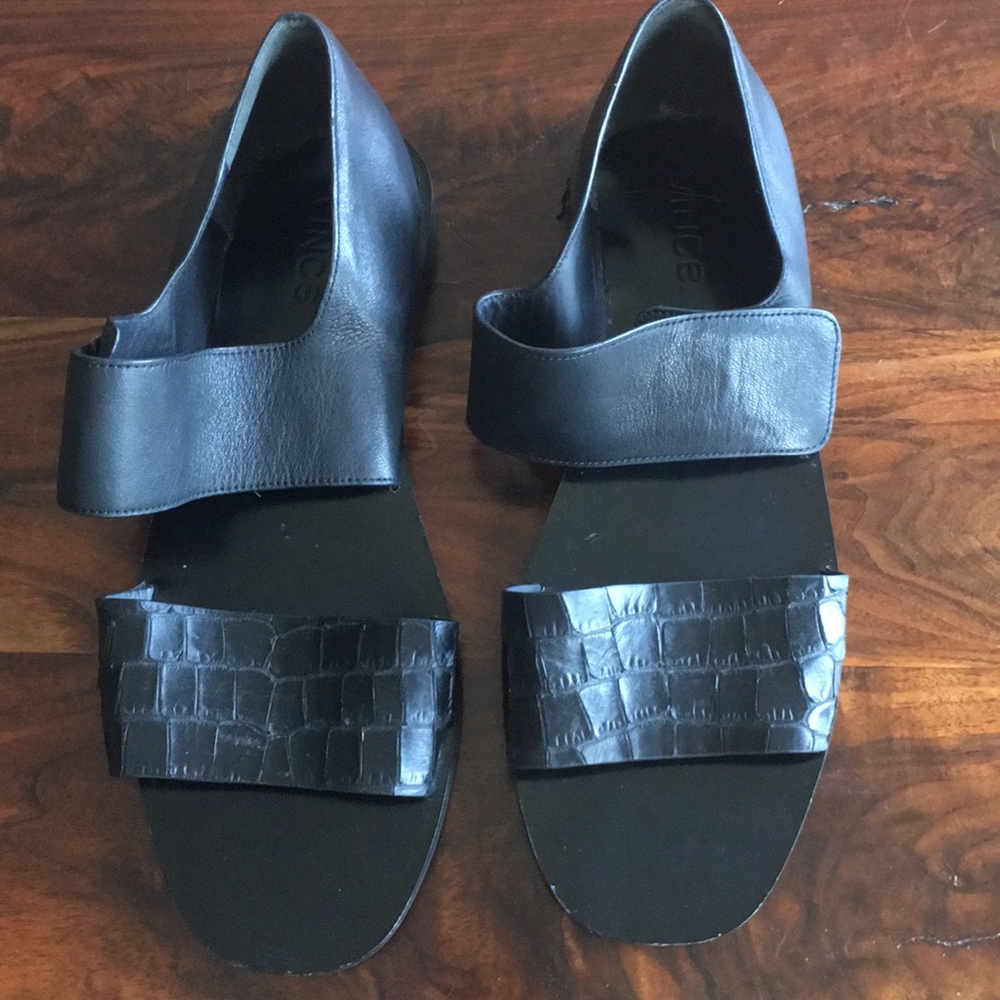 Vince sandals